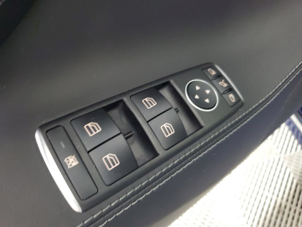 Used 2018 Tesla Model S 75D AWD/4WD image 20