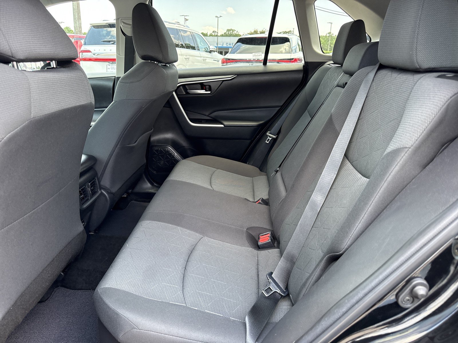 Used 2023 Toyota RAV4 XLE w/ Convenience Package AWD/4WD image 13