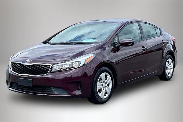 Used 2017 Kia Forte LX FWD image 2