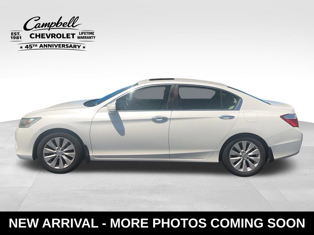 Used 2014 Honda Accord EX image 2