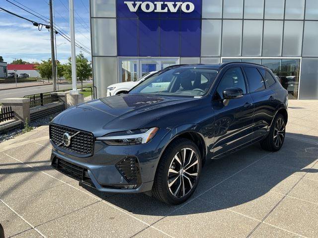 Certified 2023 Volvo XC60 B5 Plus w/ Climate Package AWD/4WD image 2