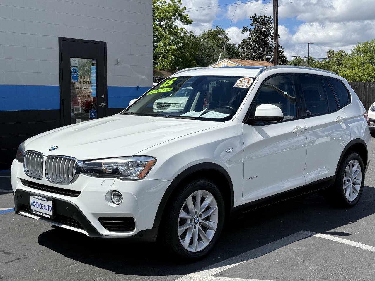 Used 2015 BMW X3 xDrive28i AWD/4WD image 3