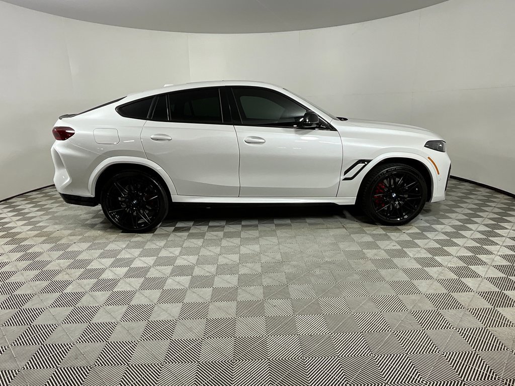 Used 2026 BMW X6 M Competition w/ Executive Package image 4