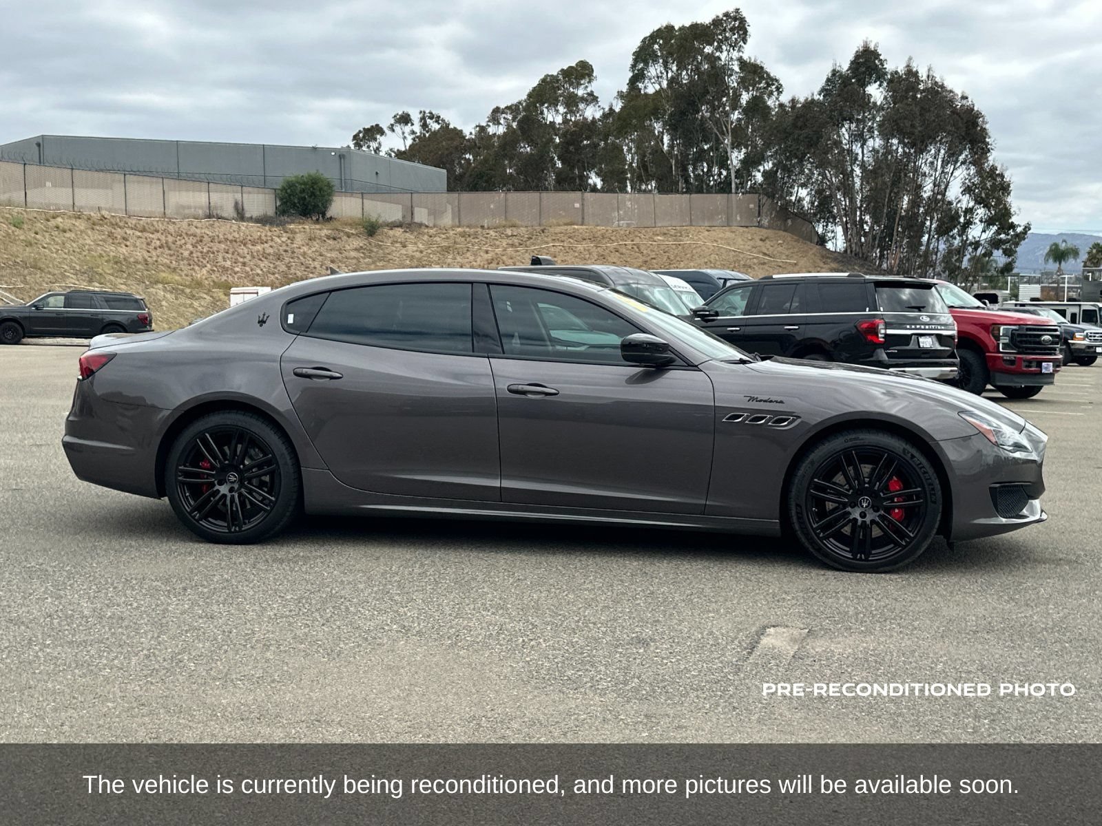 Used 2022 Maserati Quattroporte Modena RWD image 8