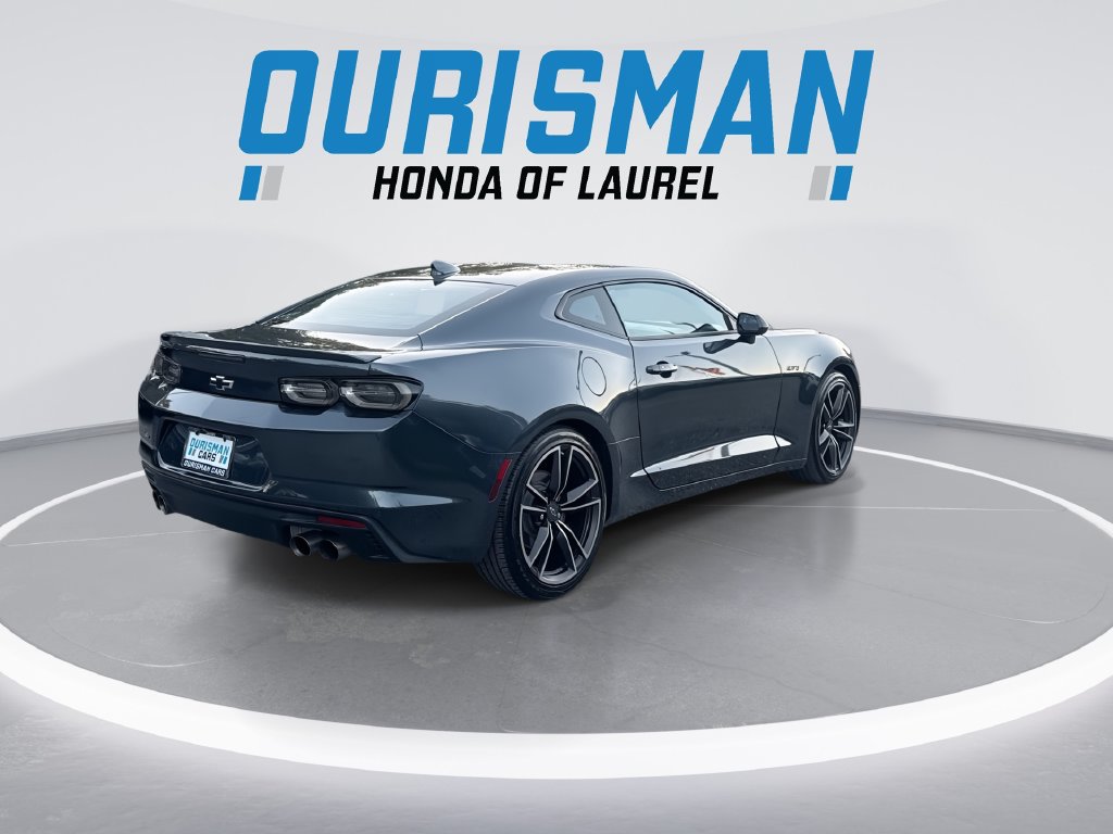 Used 2021 Chevrolet Camaro LT w/ RS Package RWD image 8