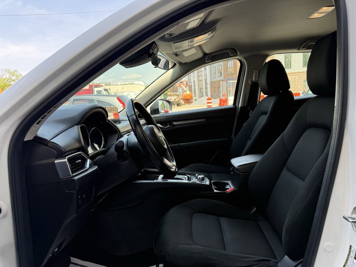 Used 2018 MAZDA CX-5 Sport AWD/4WD image 9