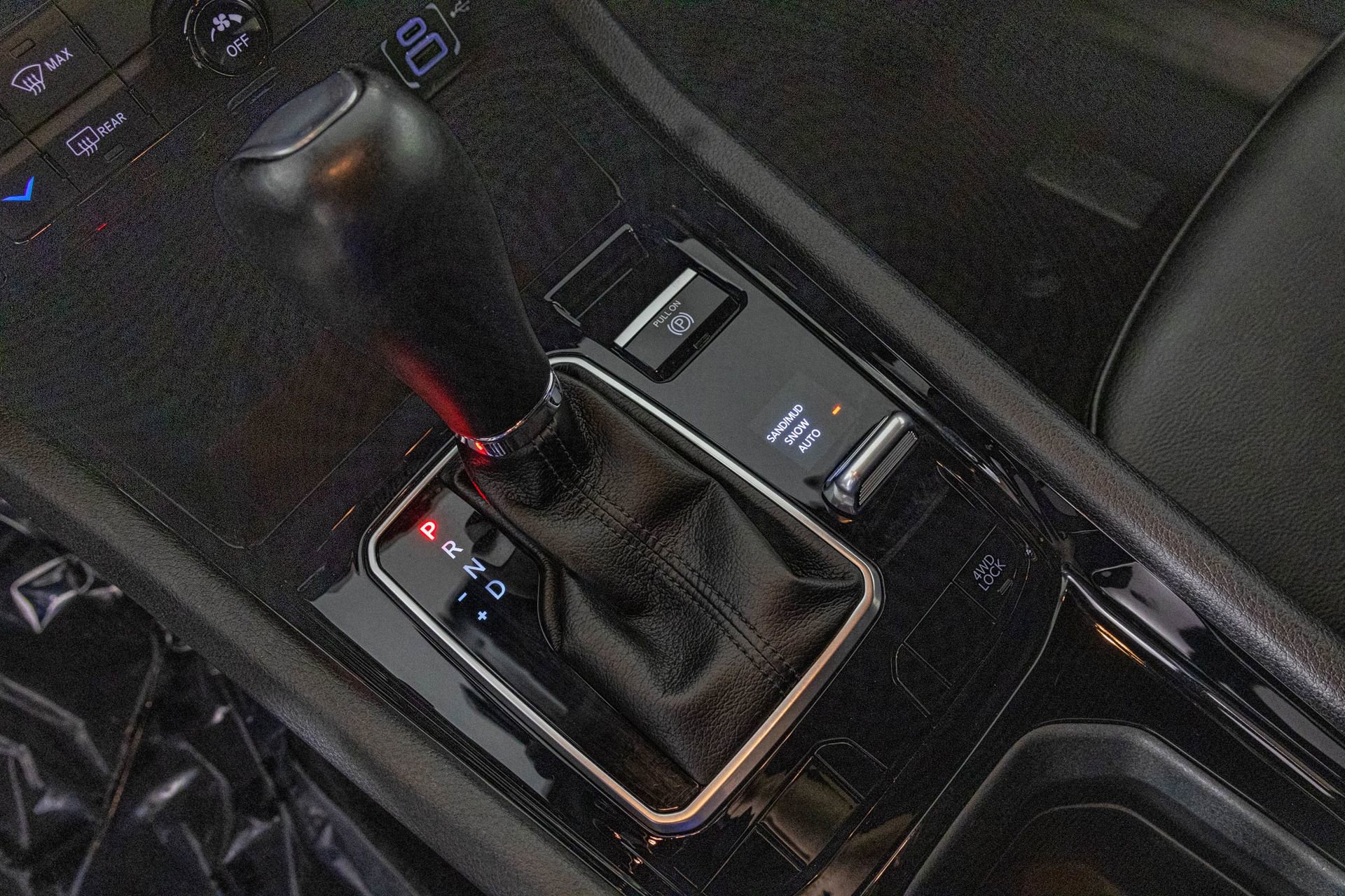 Used 2025 Jeep Compass Latitude w/ Altitude Special Edition image 27