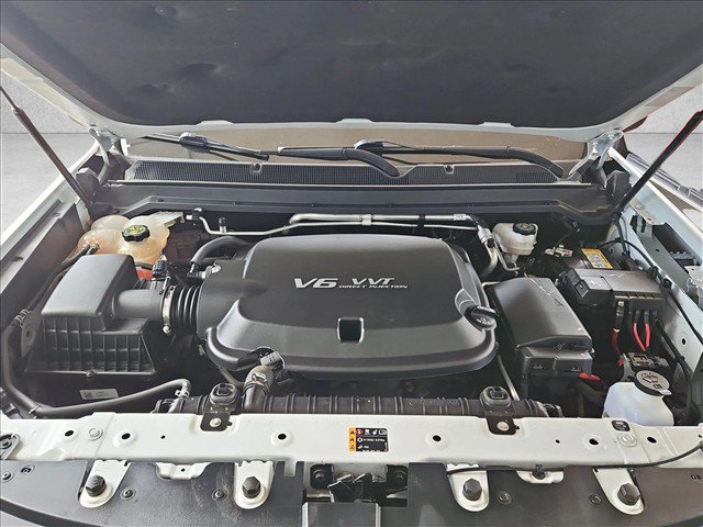 Used 2022 Chevrolet Colorado Z71 AWD/4WD image 22