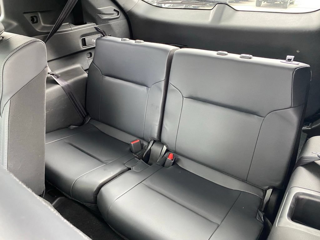 Used 2025 Mitsubishi Outlander SEL FWD image 26