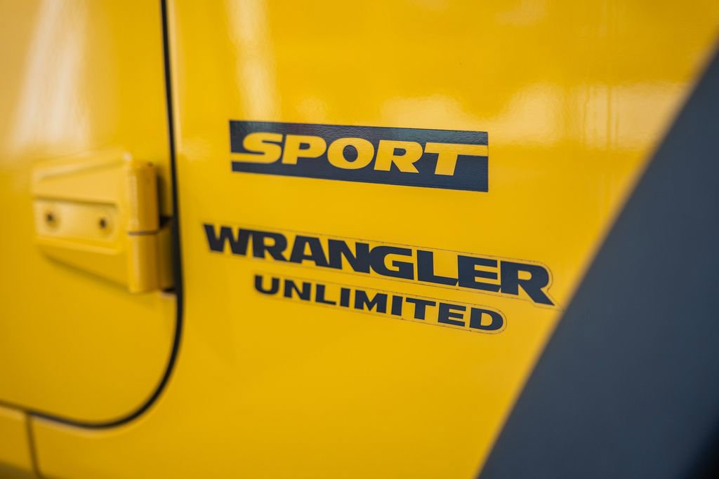 Used 2015 Jeep Wrangler Unlimited Sport w/ Quick Order Package 24S image 17