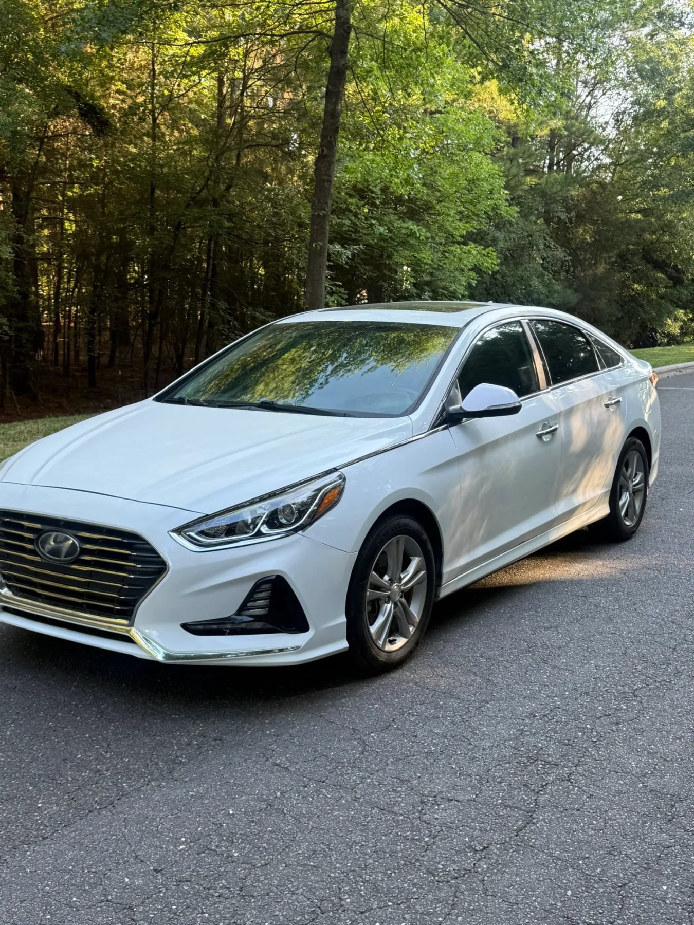 Used 2018 Hyundai Sonata Limited FWD image 1