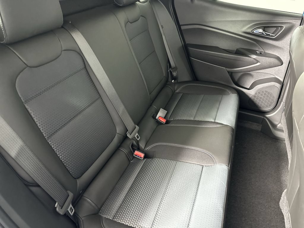New 2026 Chevrolet Trax LT FWD image 28