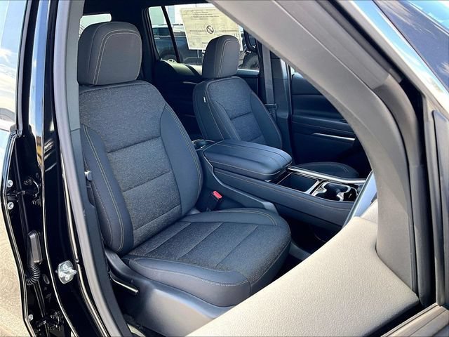New 2027 Chevrolet Traverse LT w/ Driver Confidence Package AWD/4WD image 32
