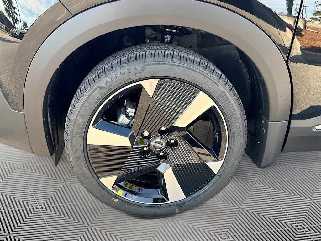 Used 2025 Nissan Kicks SR image 26