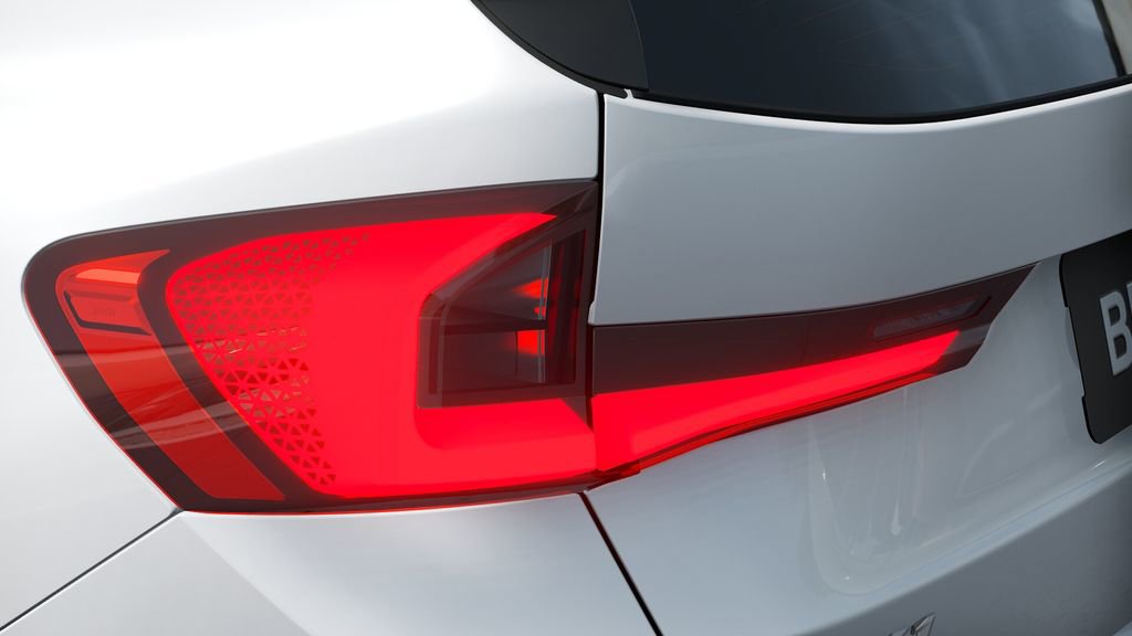 Used 2023 BMW X1 xDrive28i w/ Premium Package image 36