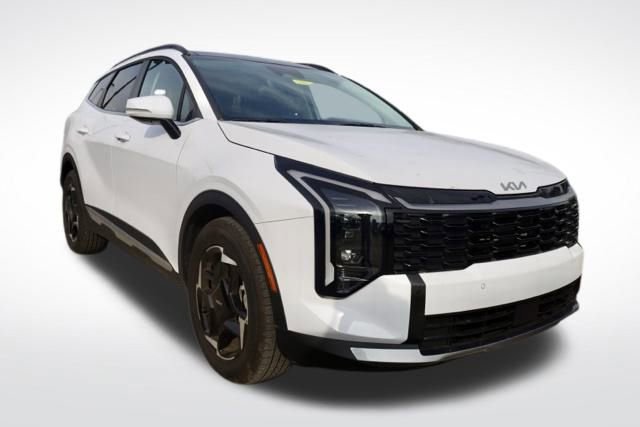 Certified 2026 Kia Sportage EX w/ EX Panorama Roof Package image 2