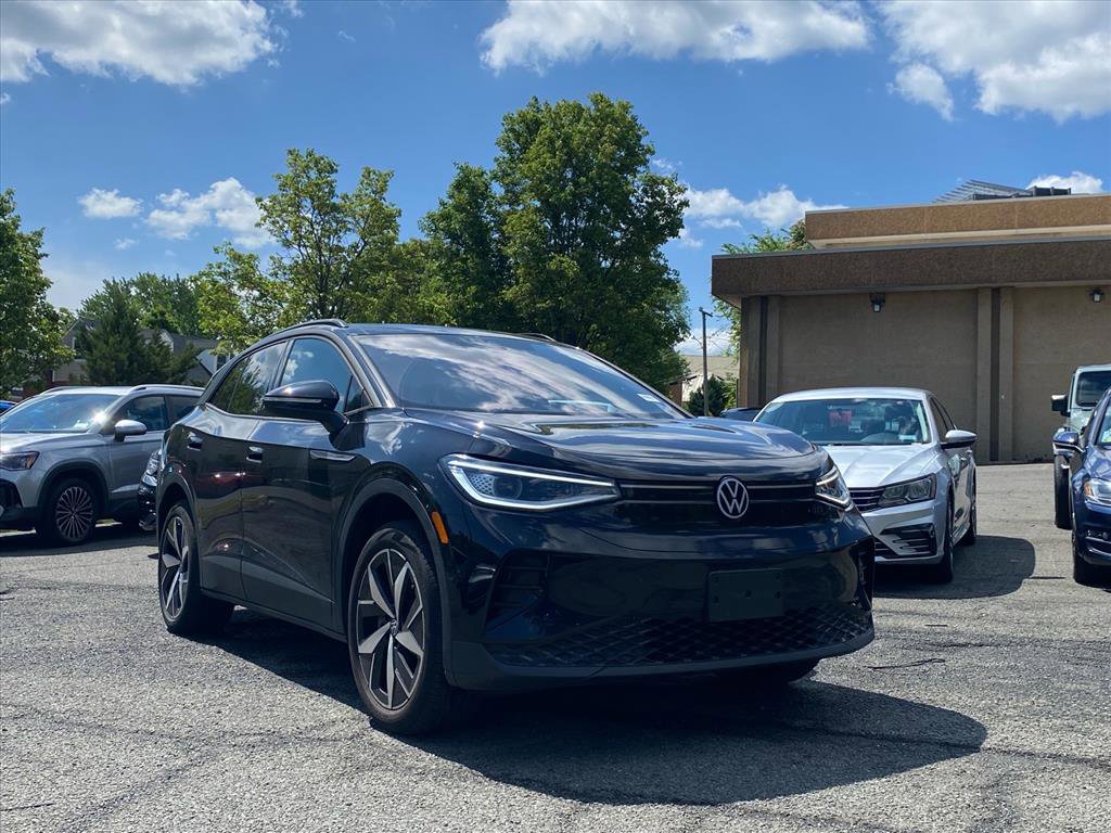 Certified 2023 Volkswagen ID.4 Pro S AWD/4WD image 1