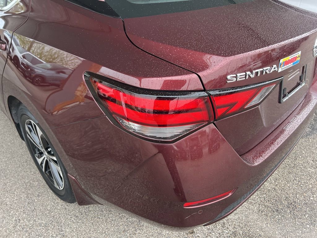 Certified 2022 Nissan Sentra SV w/ All-Weather Package FWD image 31