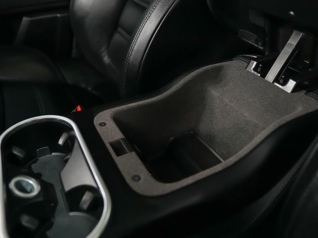 Certified 2017 Porsche Cayenne Turbo AWD/4WD image 35