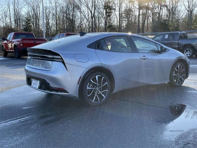 Used 2024 Toyota Prius Prime Premium image 5