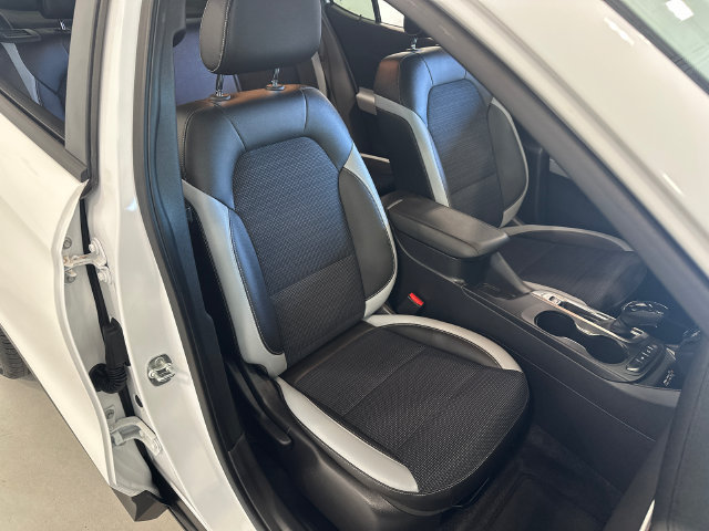 Used 2024 Buick Envista Preferred w/ Convenience I Package FWD image 30