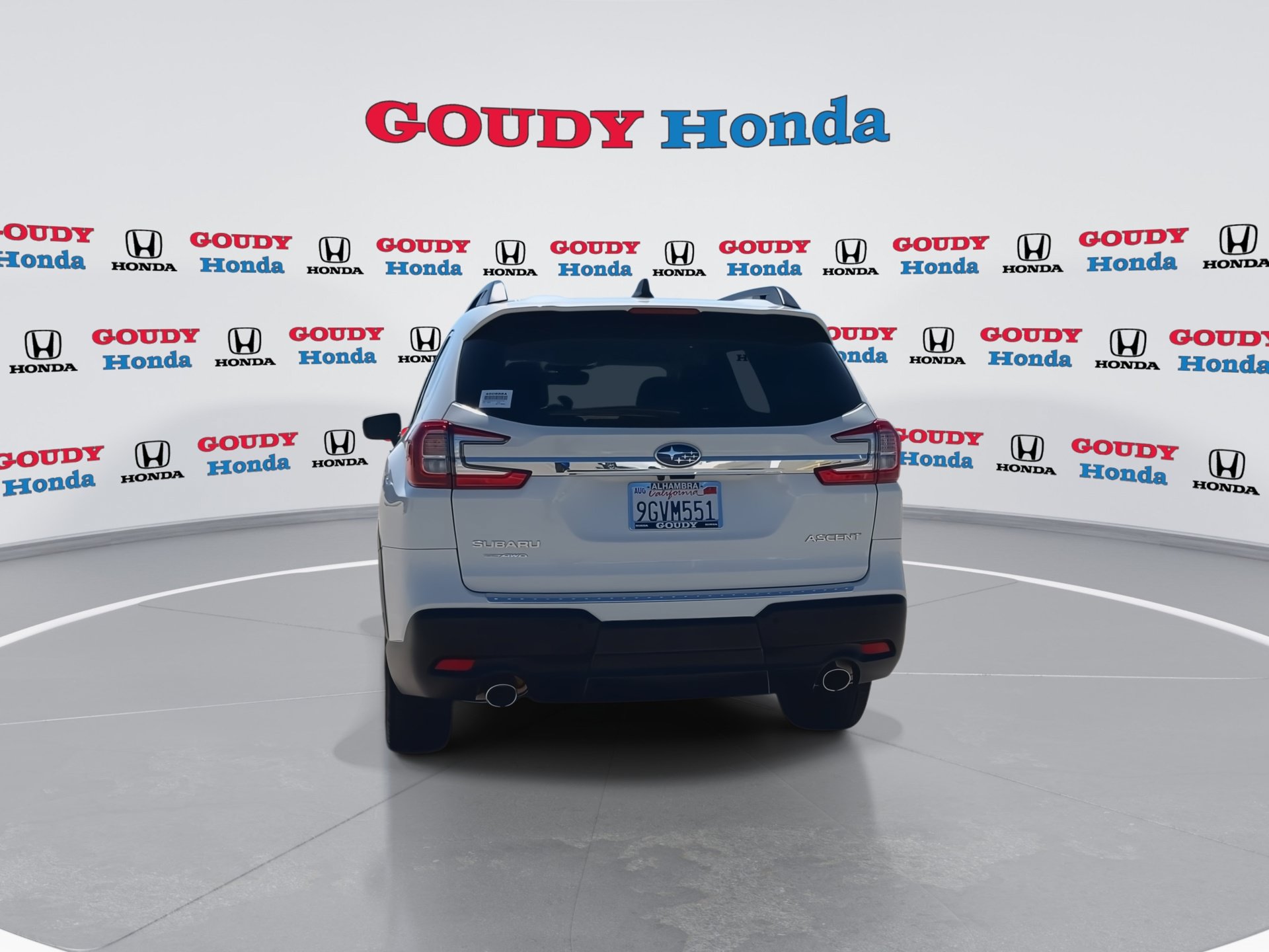 Used 2023 Subaru Ascent Premium w/ Convenience Package AWD/4WD image 7