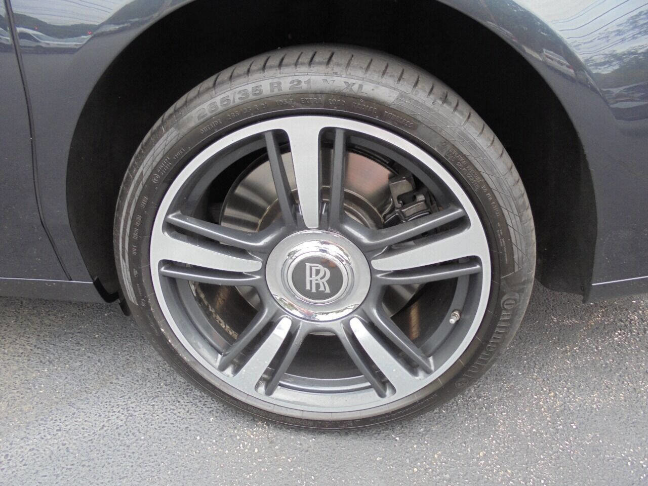 Used 2011 Rolls-Royce Ghost image 37