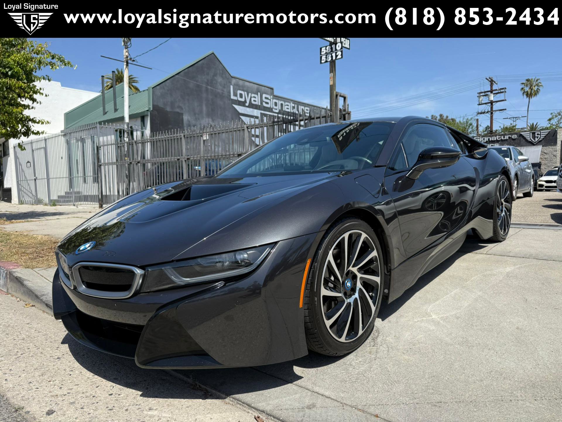 Used 2015 BMW i8 image 3