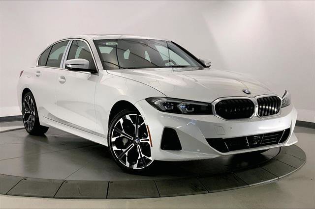 New 2026 BMW 330i xDrive Sedan w/ Premium Package image 11
