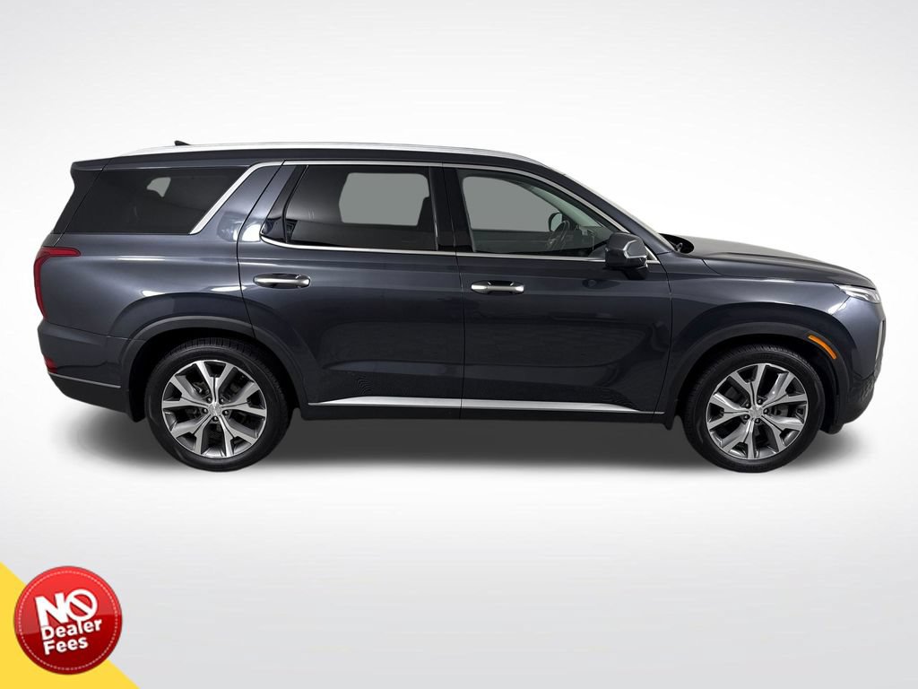 Used 2022 Hyundai Palisade SEL w/ Premium Package FWD image 2