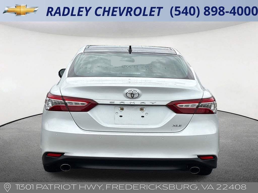 Used 2018 Toyota Camry XLE w/ Driver Assist Package FWD image 18