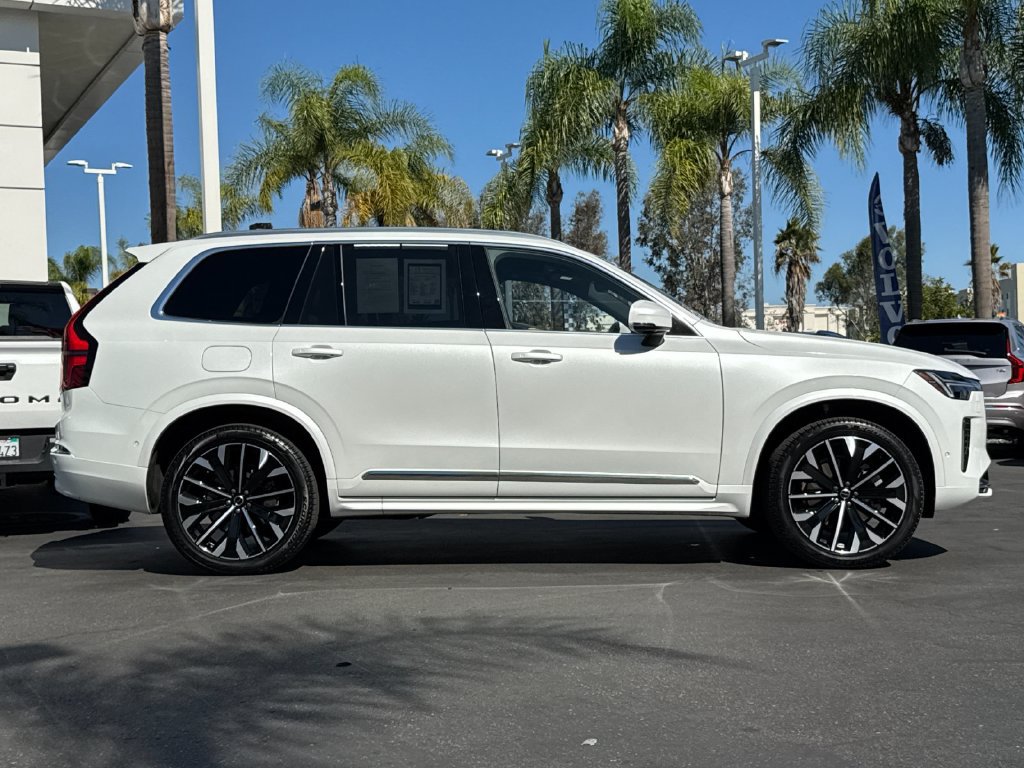 Certified 2026 Volvo XC90 B6 Plus AWD/4WD image 6