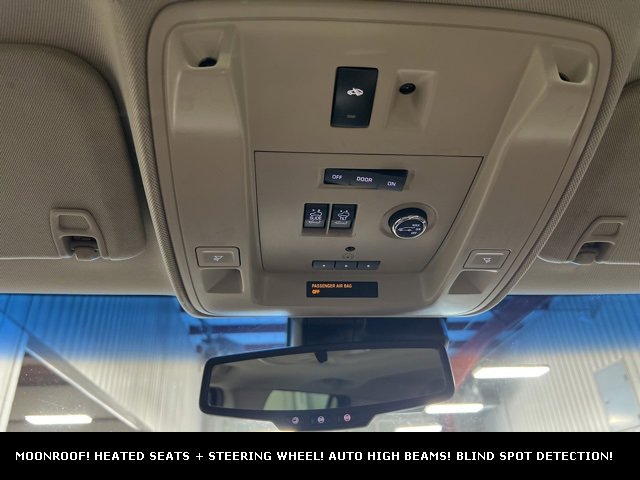 Used 2015 Cadillac Escalade Luxury image 33