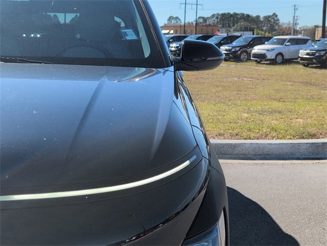 Used 2024 Hyundai Kona SEL image 12