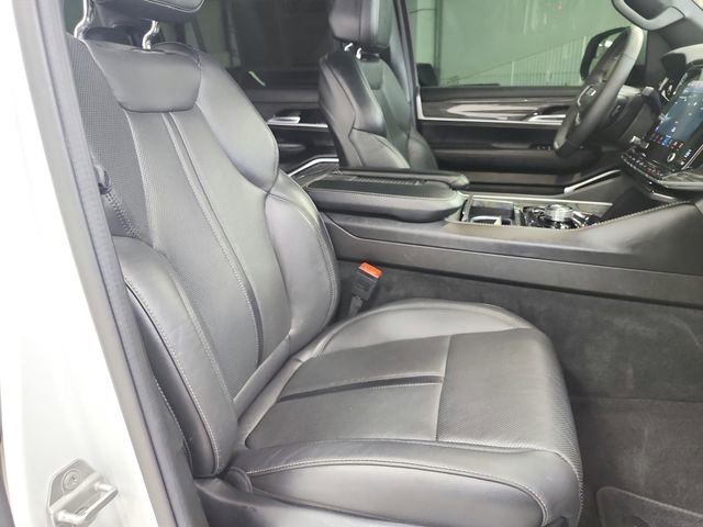 Used 2022 Jeep Wagoneer Series III image 39