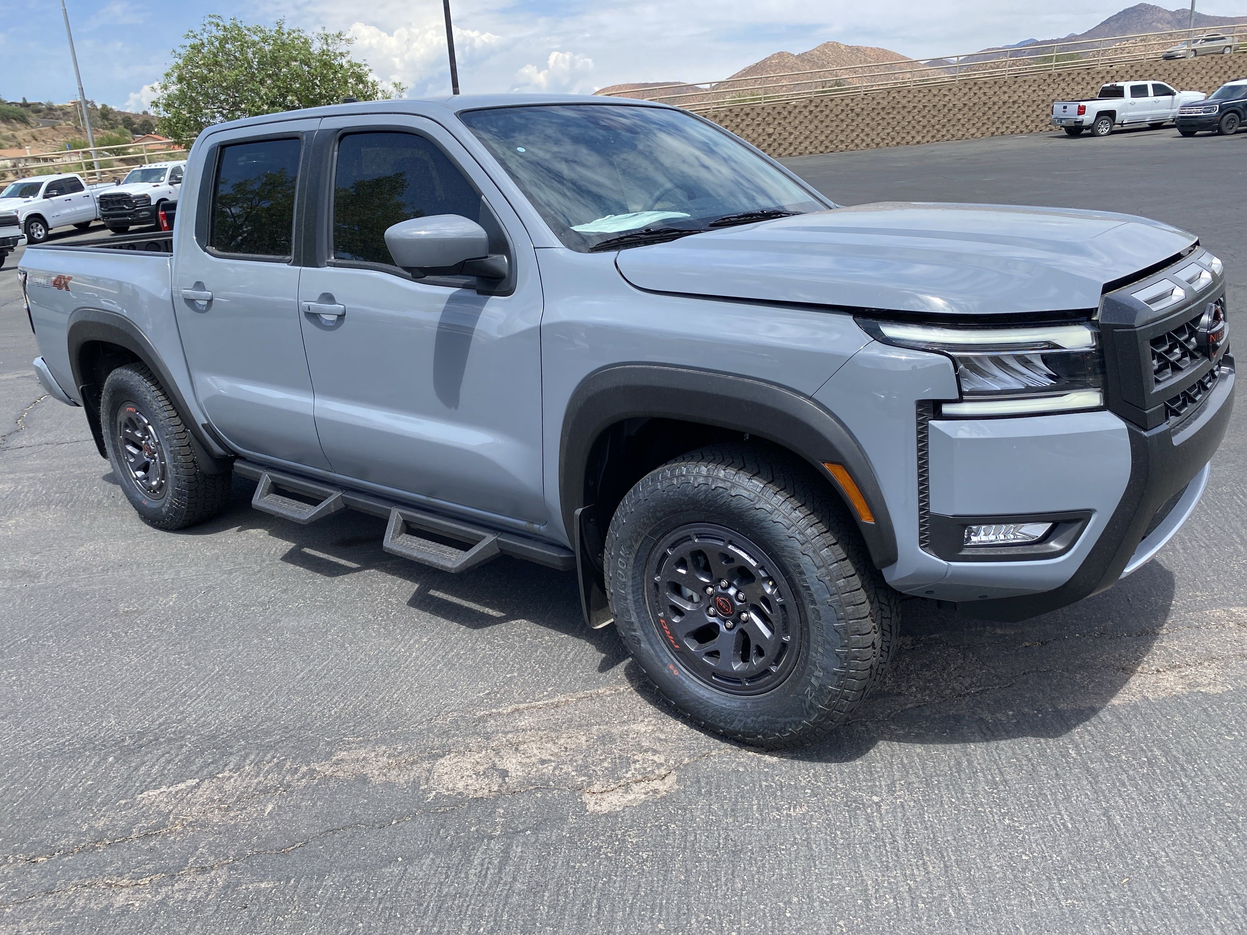 New 2025 Nissan Frontier PRO-4X image 5