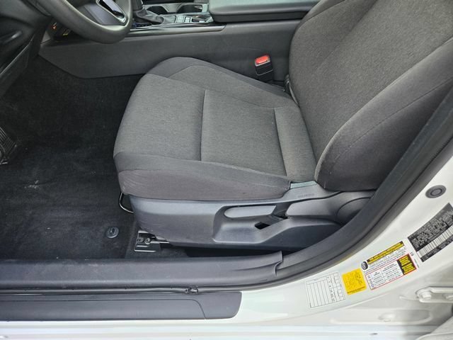 Used 2025 Toyota Camry LE FWD image 20