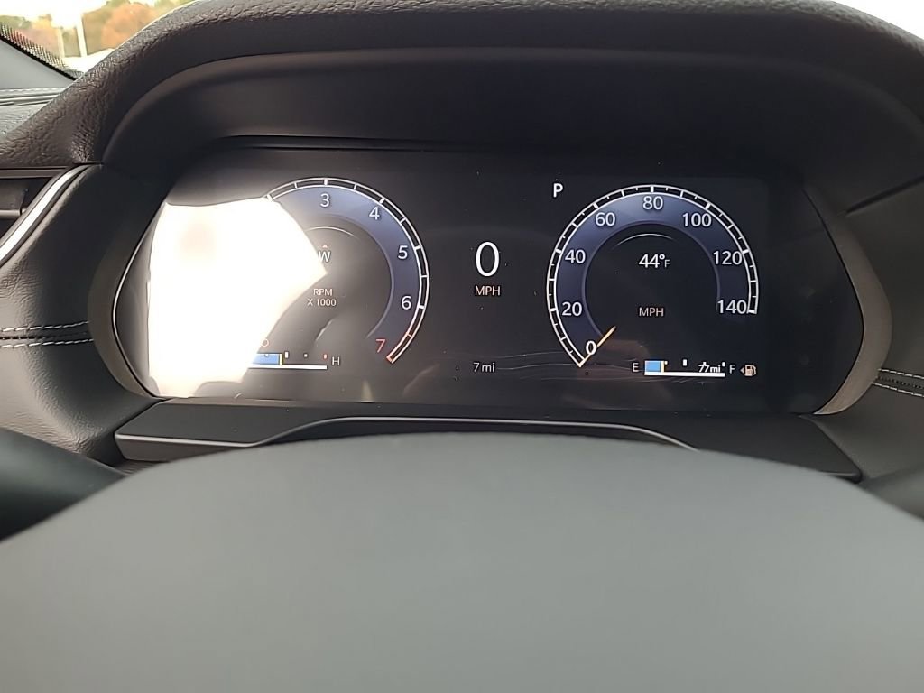 New 2025 Jeep Grand Cherokee Laredo w/ Luxury Tech Group I image 37