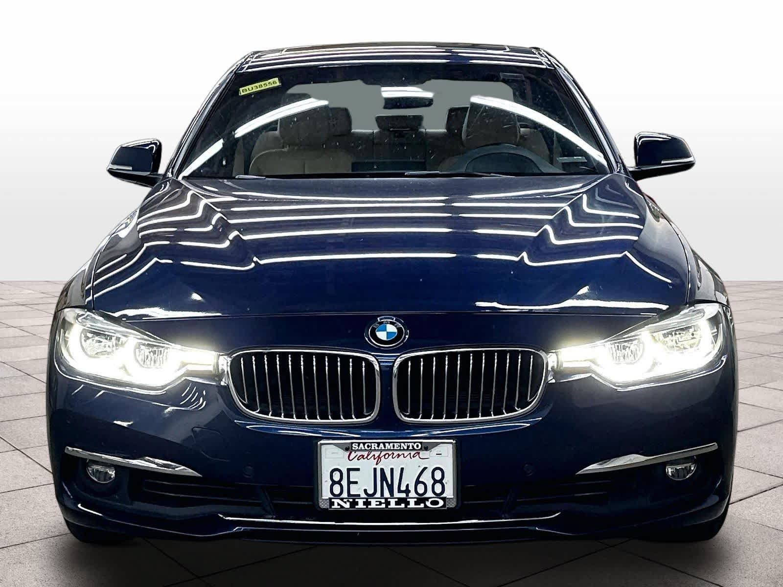 Used 2018 BMW 340i Sedan RWD image 3