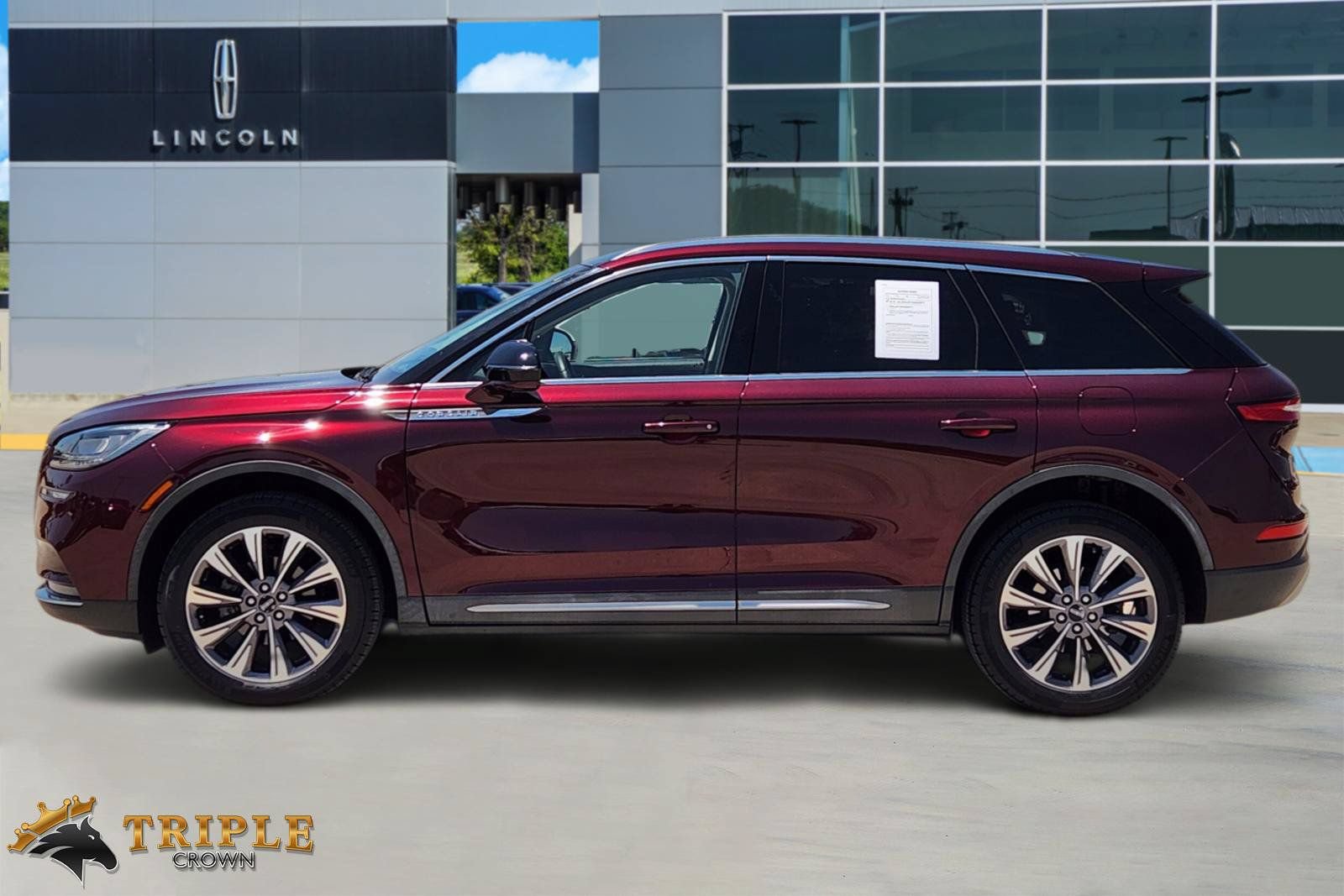 Used 2021 Lincoln Corsair Reserve w/ Elements Package FWD video 3