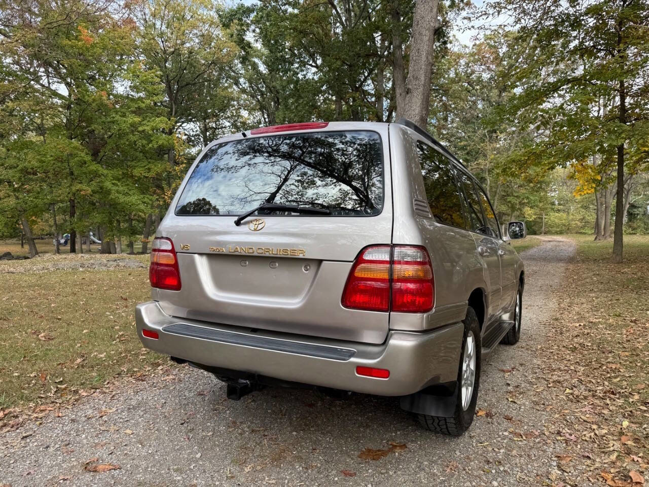 Used 2000 Toyota Land Cruiser image 3