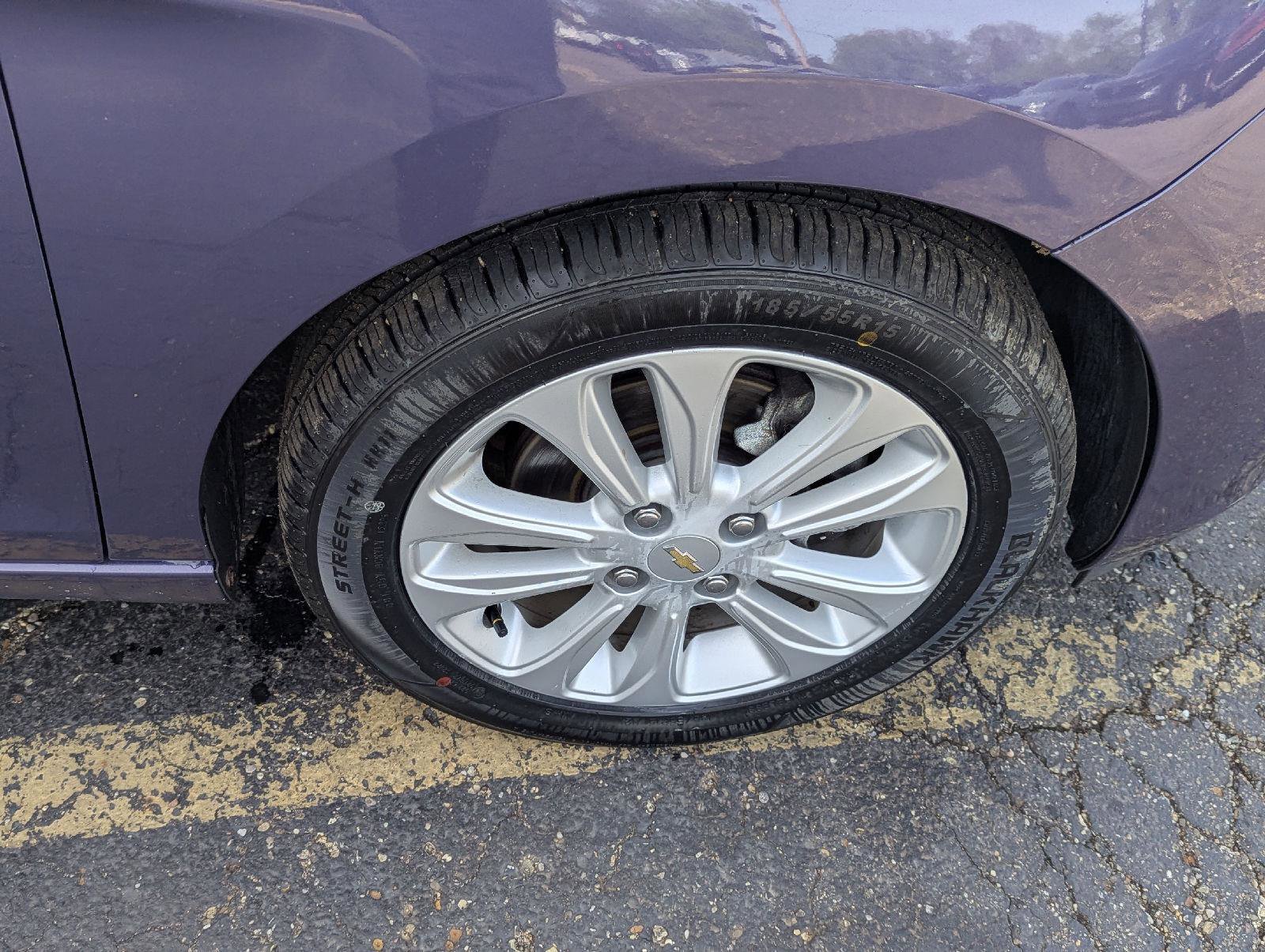 Used 2017 Chevrolet Spark LT FWD image 32