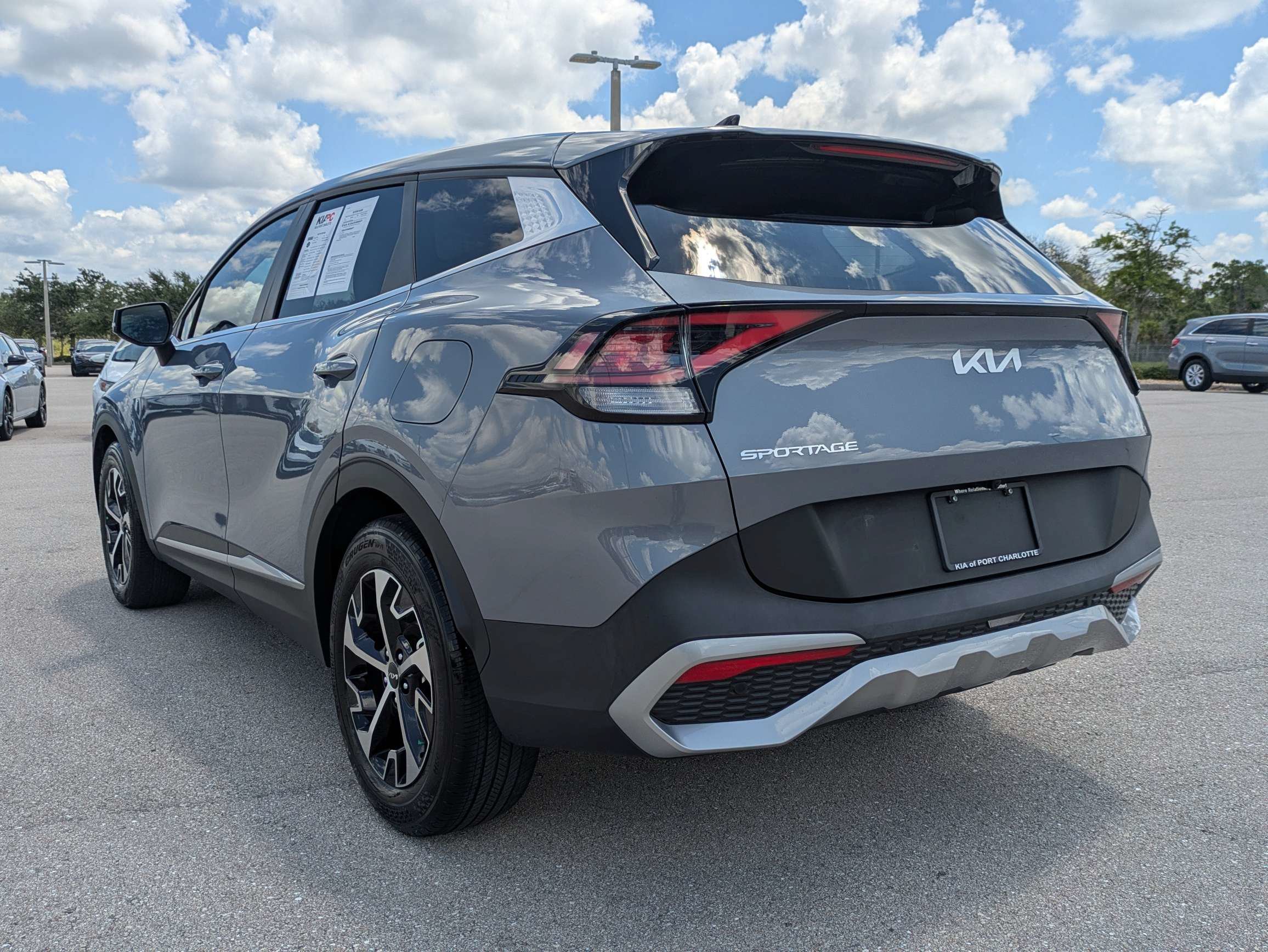 Certified 2023 Kia Sportage EX FWD image 6