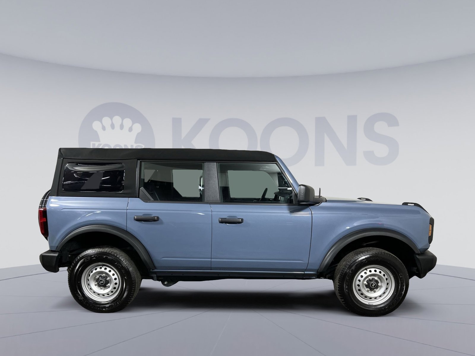 Used 2025 Ford Bronco 4-Door image 8