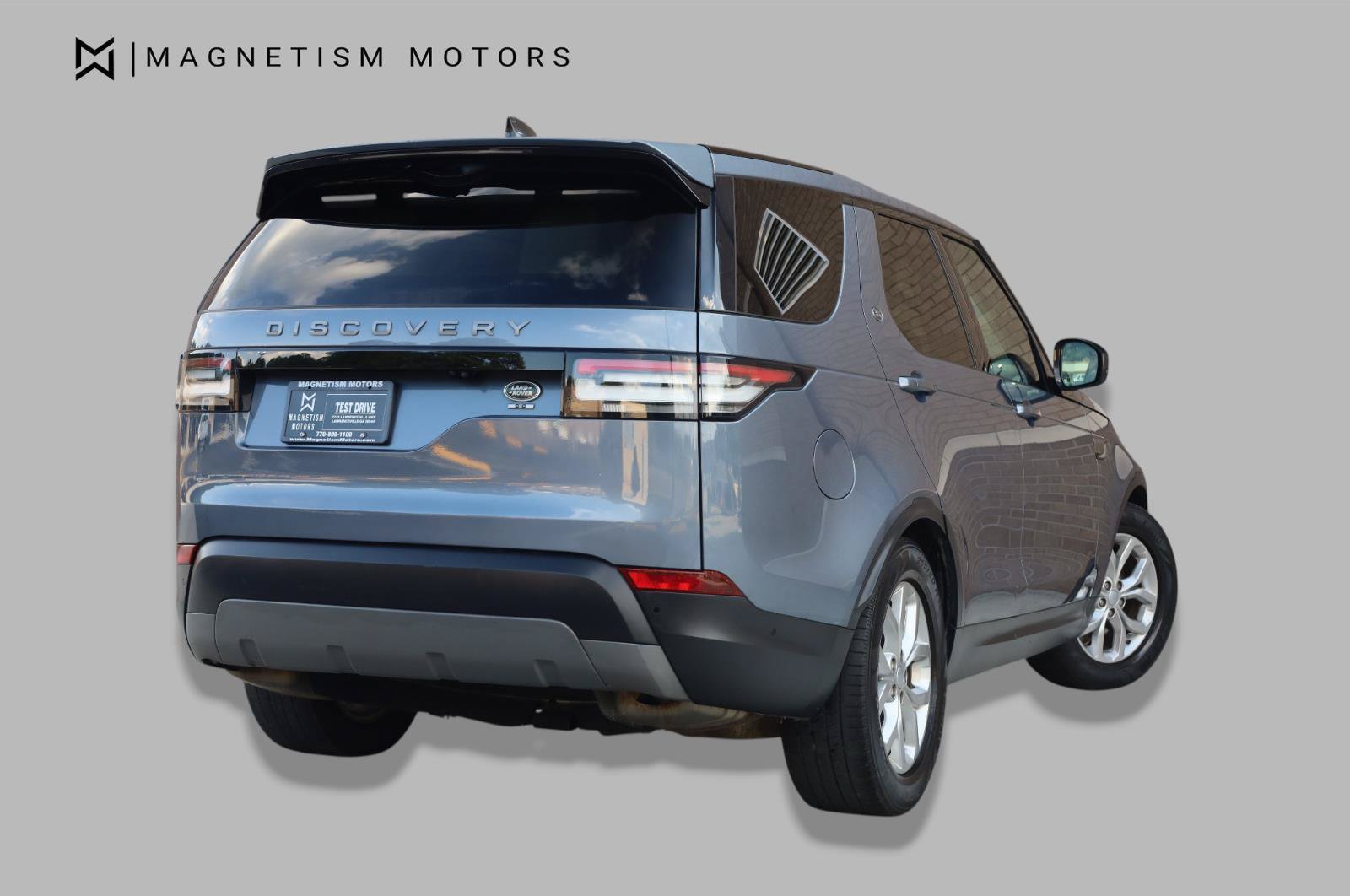 Used 2019 Land Rover Discovery SE AWD/4WD image 10