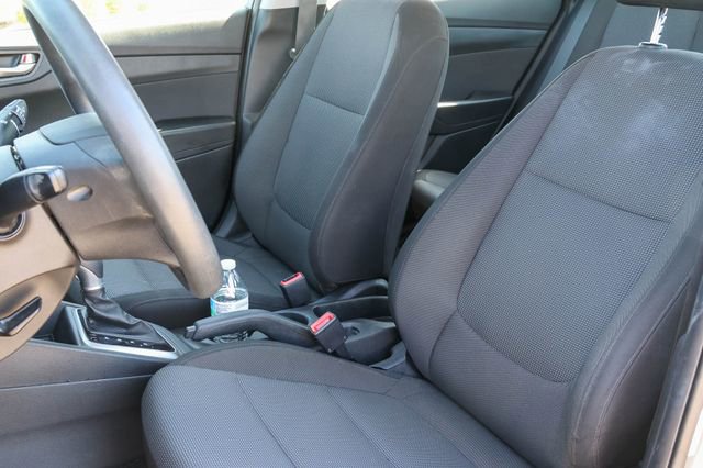 Used 2021 Hyundai Accent SE FWD image 10