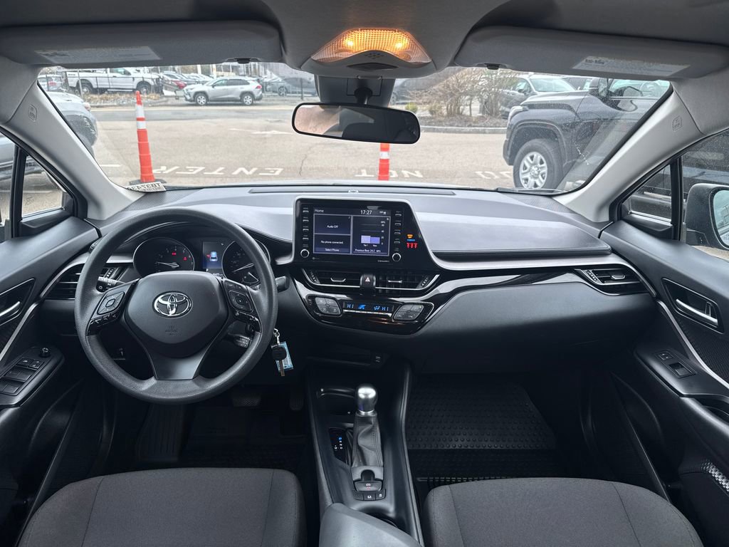 Used 2021 Toyota C-HR LE image 11