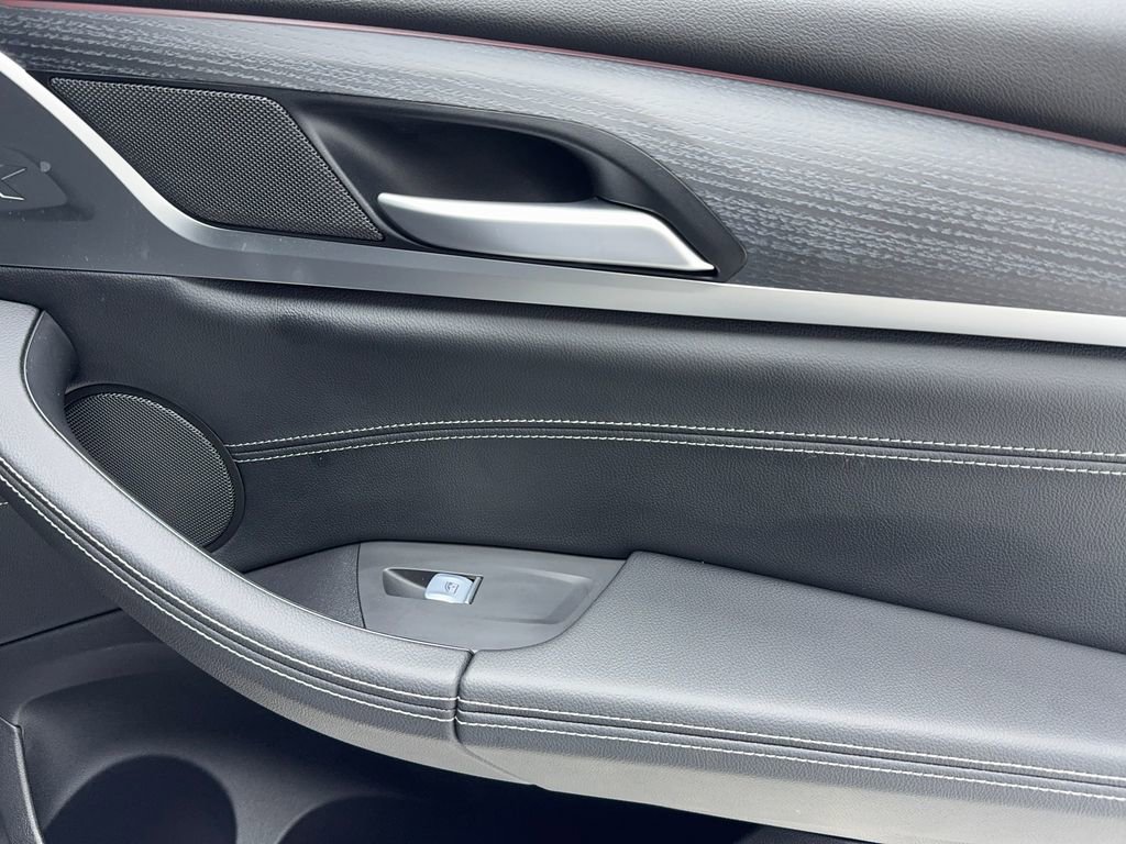 Used 2023 BMW X4 xDrive30i w/ M Sport Package image 53