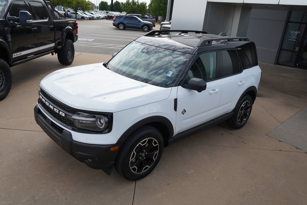 New 2026 Ford Bronco Sport Outer Banks w/ Outer Banks Tech Package+ AWD/4WD image 14