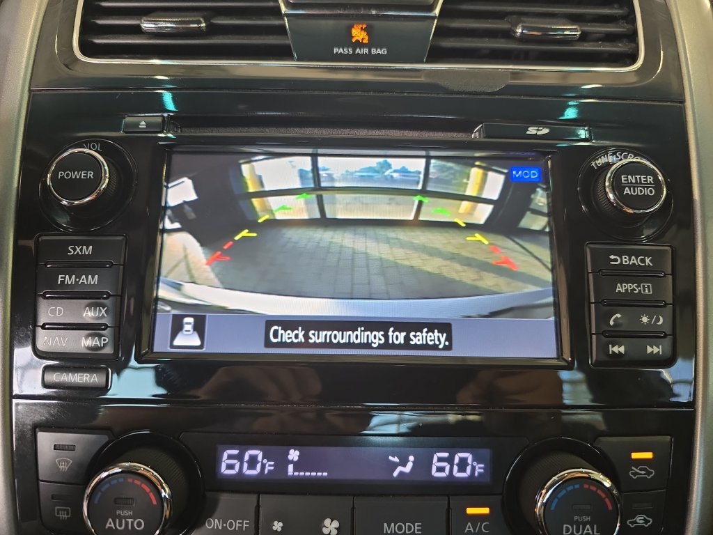 Used 2015 Nissan Altima 2.5 SV w/ Convenience Package FWD image 24